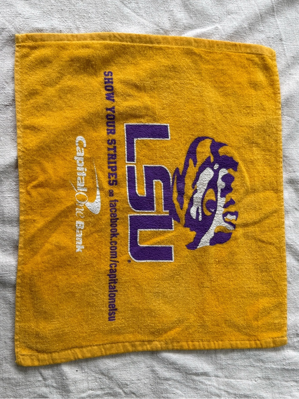 LSU Reebok Heisman Collection Baby Onesie 6-9 month + Bib & rally/burp towel - Picture 9 of 12